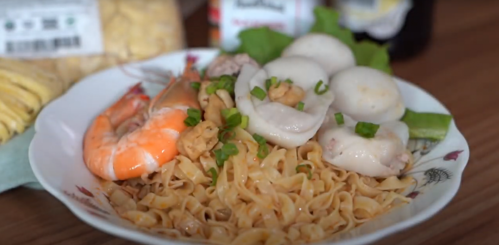 Handpicked Noodles